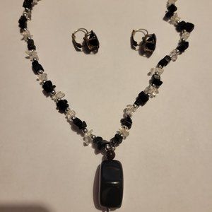Black & White Crystal Necklace and Earrings Set